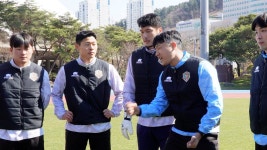문홍 유투브 너무 재밌다 - FC 충주 마이너 갤러리