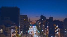 Sing City (Edit) - TESTSET: 노래 가사, 뮤직 비디오 및 콘서트