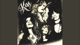 KISS - Dea Matrona: 노래 가사, 뮤직 비디오 및 콘서트