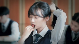 빨래방에서 이거 보고 있는데.. - 프로미스나인 마이너 갤러리
