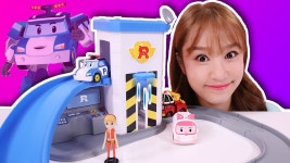 로보카폴리 브룸스타운에 폴리 주차타워가 생겼어요!! - 지니 | Doovi 로보카폴리 브룸스타운에 폴리 주차타워가 생겼어요!! - 지니