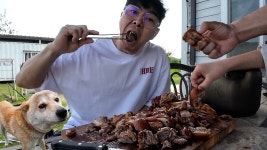 네이버 인플루언서 [네이버 인플루언서] 직접 만든 족발 가족들과 함께 먹었습니다.