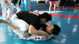 (대구주짓수)쎈짐 갓명세 스매시가드패스 | Doovi (대구주짓수)쎈짐 갓명세 스매시가드패스