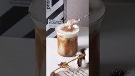 네이버 인플루언서 [네이버 인플루언서] 피넛크림소이라떼 만들기🤍ㅣPeanut cream soy milk latte recipeㅣ홈카페레시피