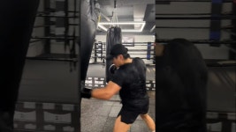 아무생각 없이 그냥 이렇게      #복싱 #샌드백치기 #boxing #boxingworkout #boxingday #복싱트레이닝 #언더아머 #복싱하는남자 #무쇠소녀단2
