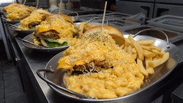 [네이버 인플루언서] 치즈듬뿍! 맥앤치즈버거, 치즈 인기 음식! / Cheese galore! Mac and cheese burger, a popular cheese dish!