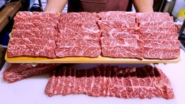 대왕 통뼈 소갈비, 35년 전통 왕갈비, 마늘갈비, 72시간 숙성 최고급 소 꽃갈비, Amazing Charcoal grilled Giant Beef Ribs