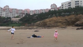 격포해수욕장_물놀이#1(변산대명리조트_2010년7월4일).wmv | Doovi 격포해수욕장_물놀이#1(변산대명리조트_2010년7월4일).wmv