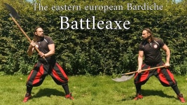 중세 무기 역사랑 사용법 영상 왤캐 재밌음 - 중세게임 마이너 갤러리