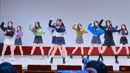 흑진스 전혀 댄스커버팀? 같지 않고 아이돌 같다☺+ - LGBT 갤러리