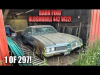 Oldsmobile Cutlass 442 W-32 Barn Find Looks Almost New After First Wash