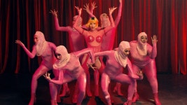 요즘 외국에서 빌리+라나 합친것같다고 난리난 신인 가수 - 빌보드 마이너 갤러리 요즘 외국에서 빌리+라나 합...