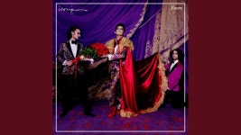 Encore - Iconique: 노래 가사, 뮤직 비디오 및 콘서트