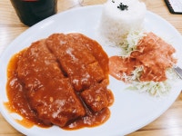 5000 돈가스와 11000 돈까스 세트