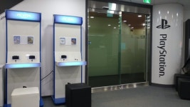 패드 수리건으로 센터 방문했습니다