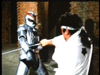 우주의 용사 반달가면13