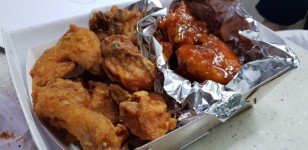 페리카나 치킨에서 만든 미니핫도그