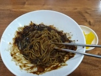 부천역 본토반점에서 먹은 2천원짜리 짜장면