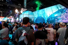 [E3] FF7R과 어벤저스, FF14 챌린지까지, 스퀘어에닉스 부스 [E3] FF7R과 어벤저스, FF14 챌린지까지, 스퀘어에닉스 부스 | 루리웹