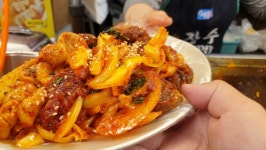동대문역사문화공원역 순대곱창볶음