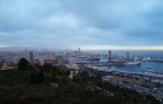 스페인 허니문 가우디의 도시 바르셀로나