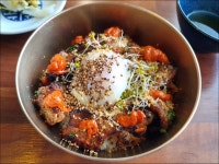 덮밥이 정말 맛있는 반상회