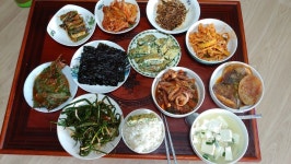 우리 할머니가 차려주신 아침밥상 | 유머 게시판 우리 할머니가 차려주신 아침밥상 | 유머 게시판 | 루리웹