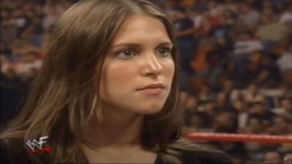 WWE의 프로레슬러인 트리플 H의 복잡다단한 연애사와 결혼사jpg