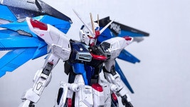 MG 프리덤 건담 20 수성아크릴 에어브러시 도색