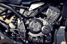 여주 남한강변에서 CB1000R