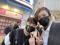 에이펙스 몬도 그렇게 일본 가고싶다고 노래부르더니