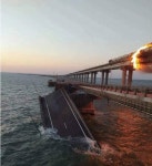 크림대교에서 폭발한 석유열차 사진 | 유머 게시판 크림대교에서 폭발한 석유열차 사진 | 유머 게시판 | 루리웹