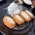 요즘 치즈돈까스 시키면