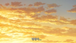 어제 저녁에 분위기 있게 먹은 치킨 입니다