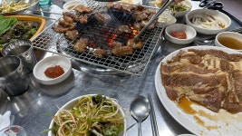 울산에서 참 유명한 돼지갈비집입니다