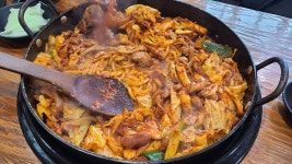 오므라이스랑 치즈케이크 닭갈비입니다 | 음식 갤러리 오므라이스랑 치즈케이크 닭갈비입니다 | 음식 갤러리 | 루리웹