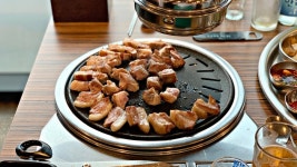 밖에서 밥 먹습니다 제주 애월 고이정 흑돼지