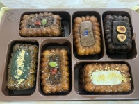 커피먹고 먹으려고 산 약과