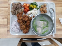 점심 한식뷔페입니다