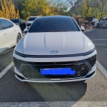 아반떼로 계약을 했다가 결국 소나타로 갈아탔습니다