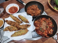 서울 촌놈 익선동 가서 밥 먹고 왔습니다