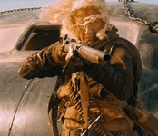 미친영화 매드맥스, 그리고 잘 알려지지 않은 미친 배우들 | 유머 게시판 미친영화 매드맥스, 그리고 잘 알려...