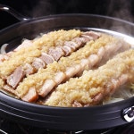 마늘보쌈에 놀란 외국인들을 진정시키기 위한 소스의 진실