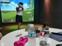 연희동 자택에 구비되어 있는 스크린골프 시설