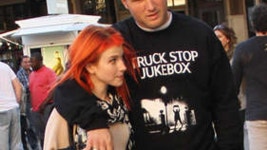New Found Glory star electrocuted on stage - Daily Star New Found Glory star electrocuted on stage