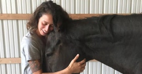 Real-life Dr Dolittle charging £280 for pet therapy sessions is booked out for months - Daily Star Real-life Dr Dolittle... 