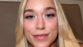 Elle Brooke leaps to Conor McGregors defence over naked pic as she says its not small - Daily Star Elle Brooke leaps to... 