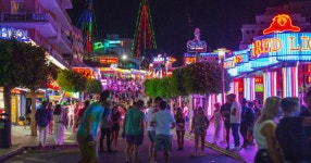 Brit killed on Magaluf party strip - Daily Star Brit killed on Magaluf party strip