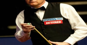 Snooker: Steve Davis plays now are Zimmer ones - Daily Star Snooker: Steve Davis plays now are Zimmer ones