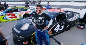 Noose left in NASCAR driver Bubba Wallaces garage in despicable act of racism - Daily Star Noose left in NASCAR driver Bubba... 